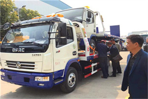 抚宁汽车道路救援拖车价格